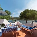 Marinella Apartment
