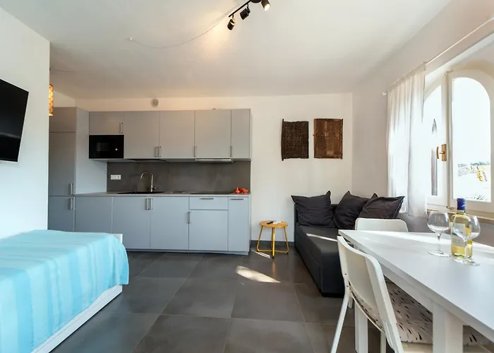 Marinella Porto Azzurro