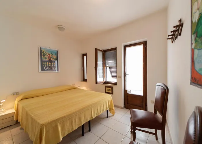 Appartement Marinella *